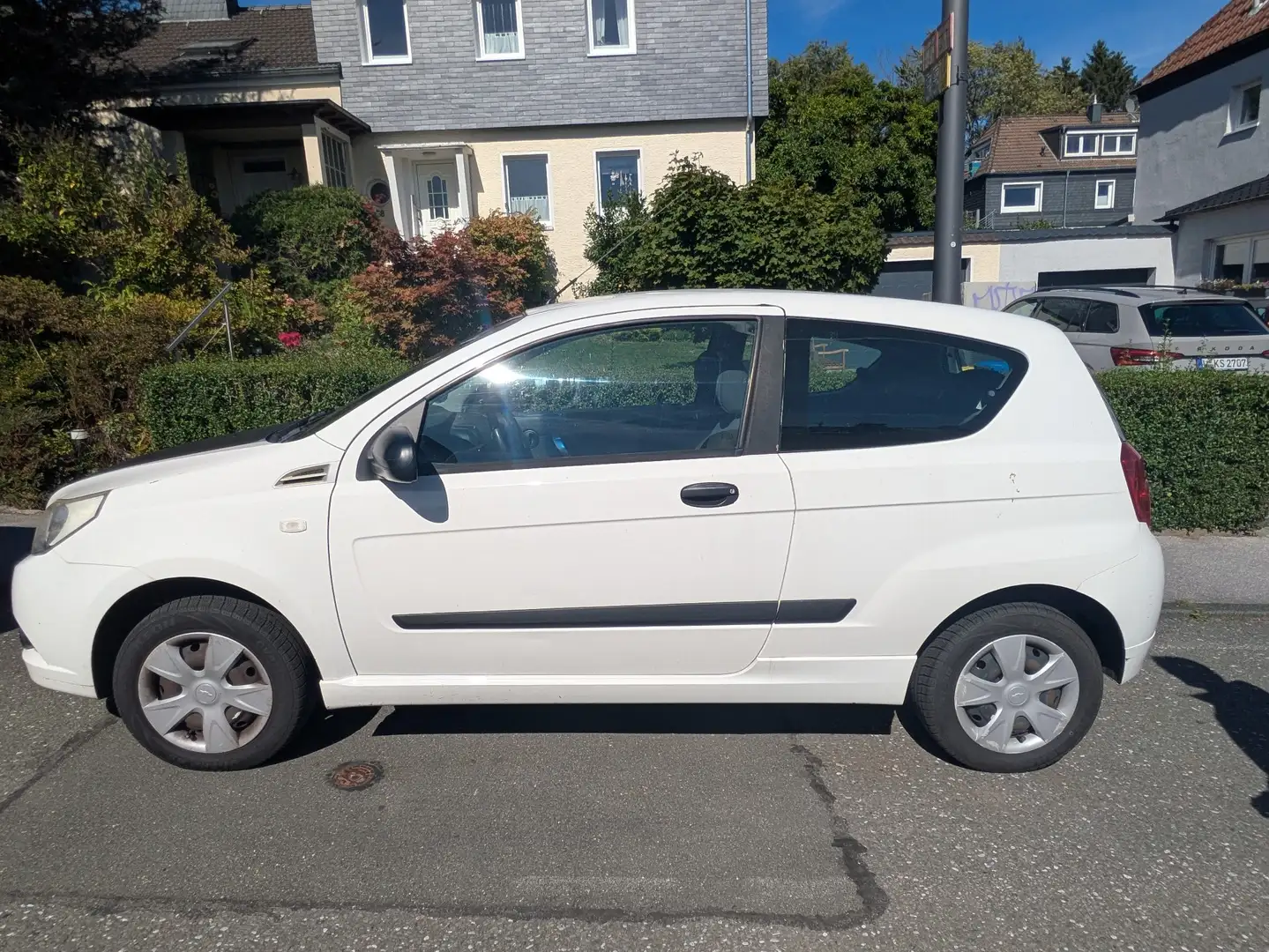 Chevrolet Aveo 1.2 Weiß - 2