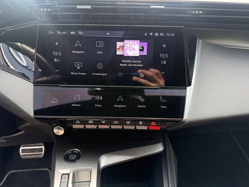 Peugeot 408 1.2 PureTech 130 GT NAVI ACC MATRIX-LED — photo 13