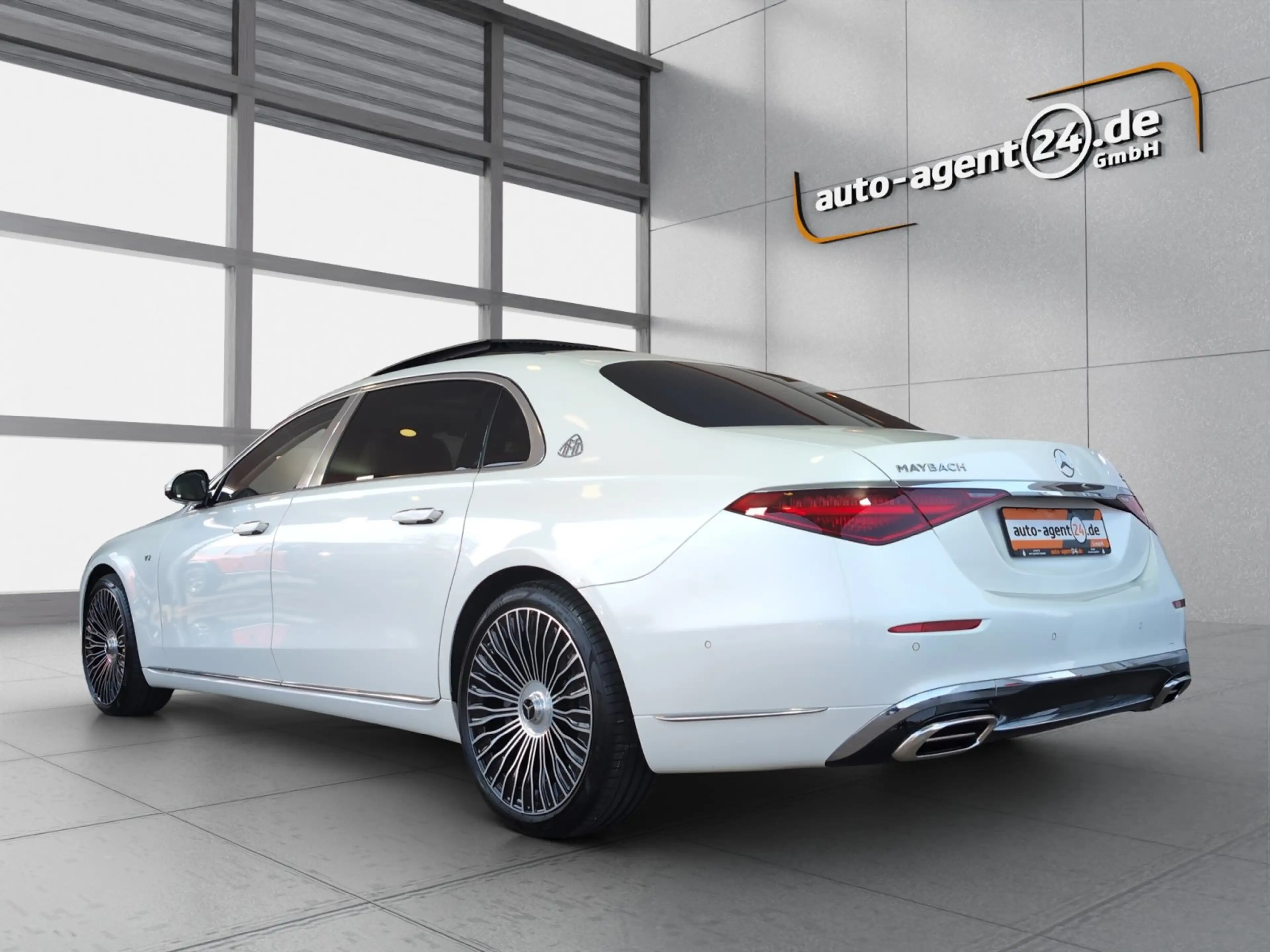 Maybach S 680 4M /elek.Fondtüren/4Sitzer/NP270T€ — photo 3