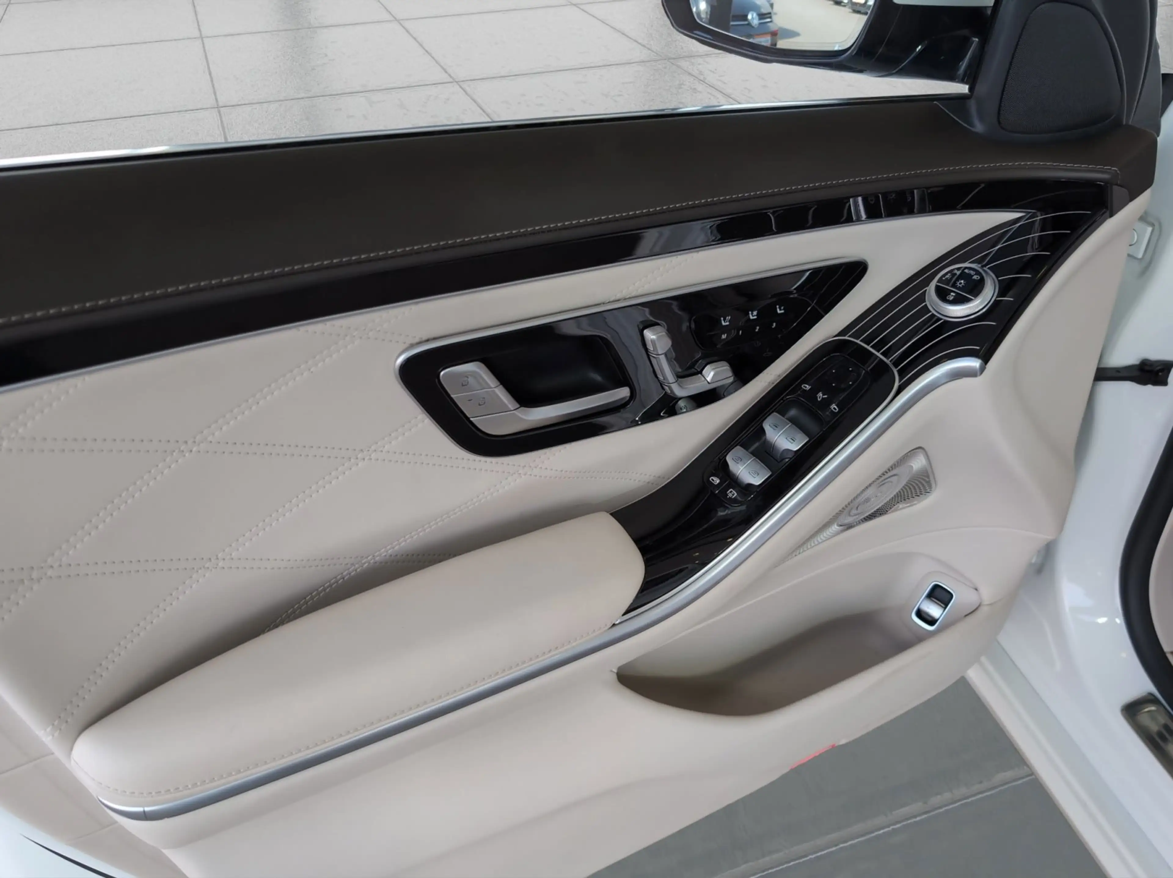 Maybach S 680 4M /elek.Fondtüren/4Sitzer/NP270T€ — photo 10