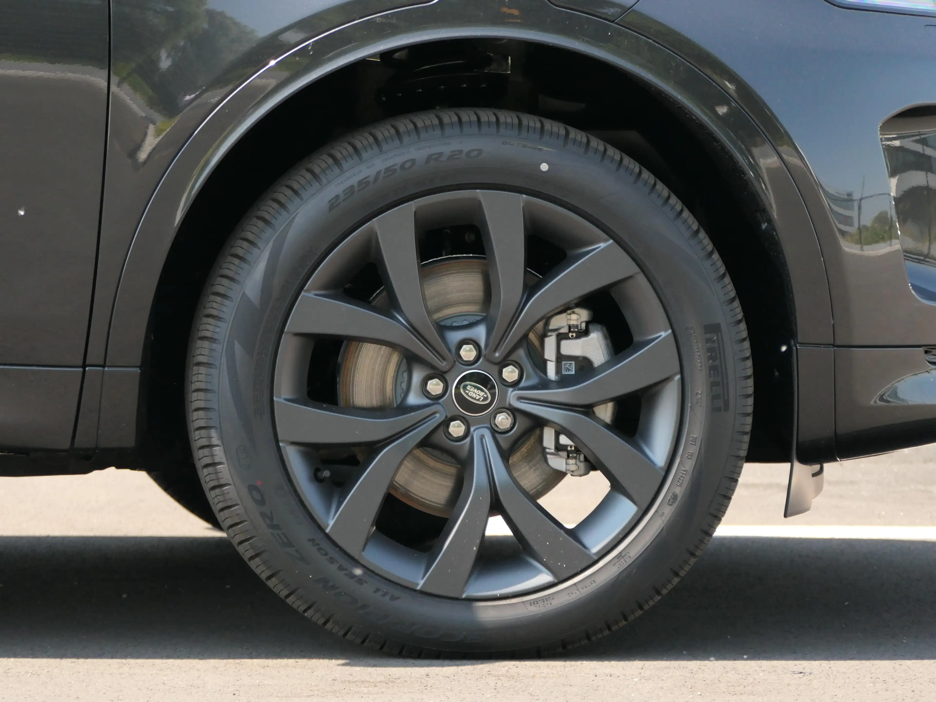Land Rover Discovery Sport P300e R-Dynamic SE PANO | CAMERA | ACC | MERIDIAN — photo 6