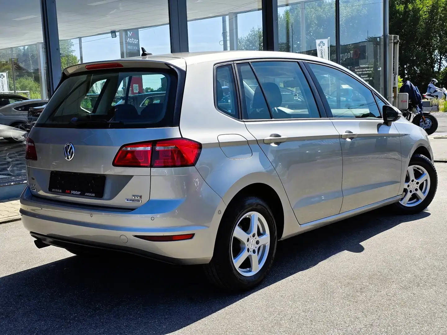 Volkswagen Golf Sportsvan 🟢1.6 TDi 110CV / GPS - AIRCO - CRUISE Grijs - 2