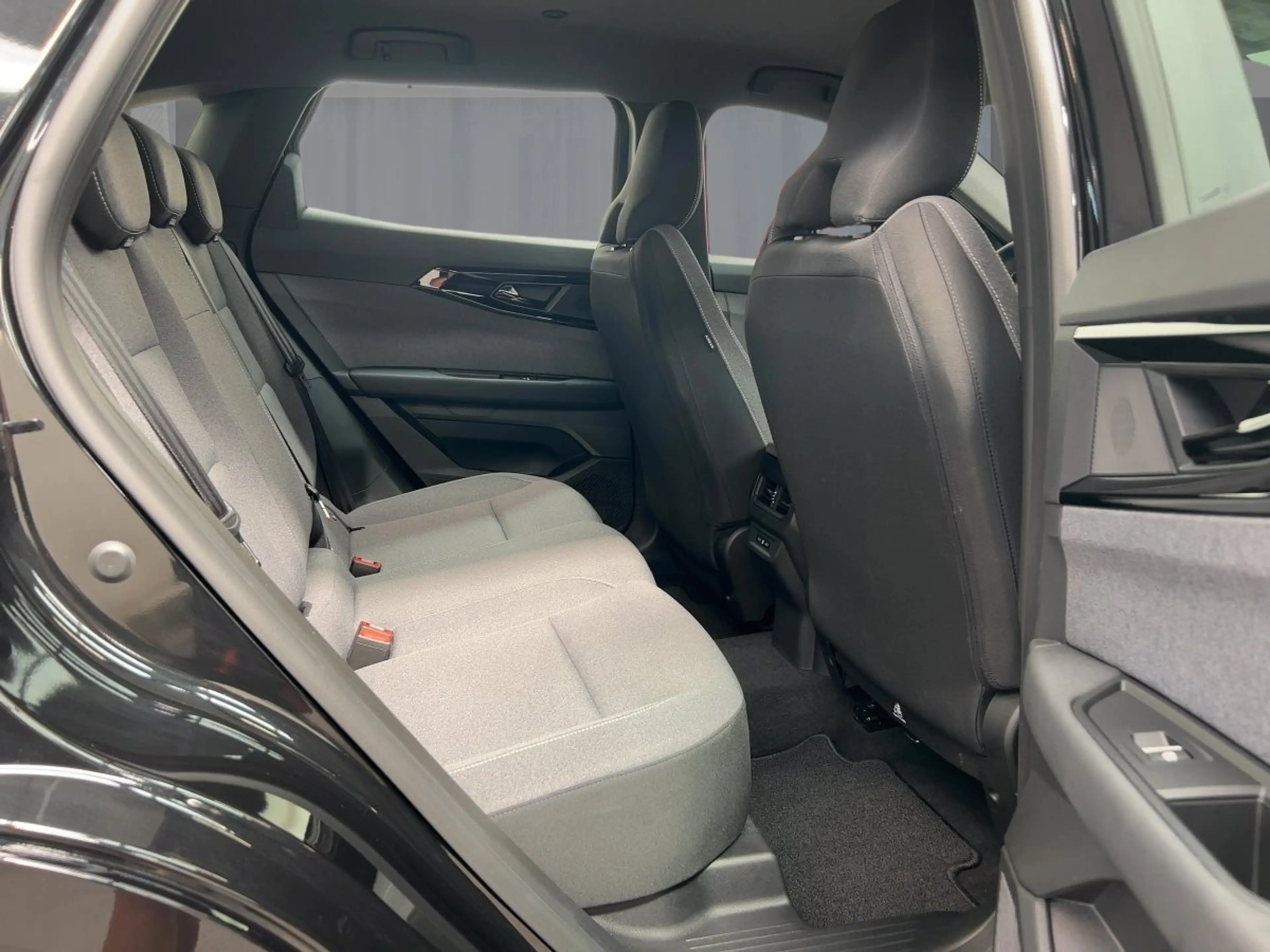 Renault Austral Evolution Mild Hybrid 160 Automatik — photo 9