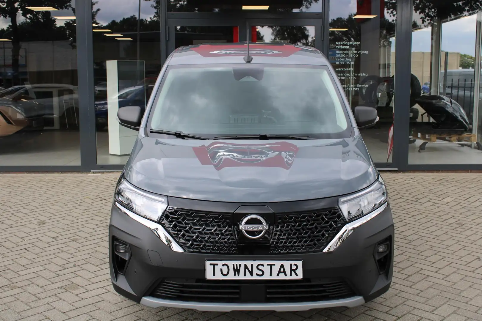 Nissan Townstar N-Connecta L1 45 kWh | CARGO PACK | 22kW OBC AC | Grijs - 2