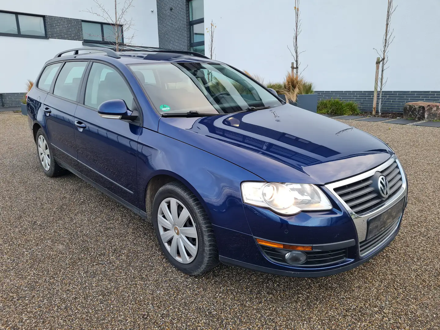 Volkswagen Passat Variant Trendline ACHTUNG MOTOR SCHADEN Kék - 1