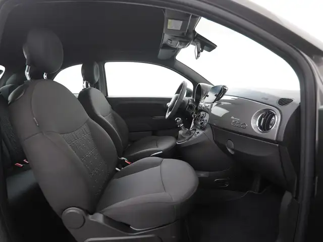 Fiat 500C view 2