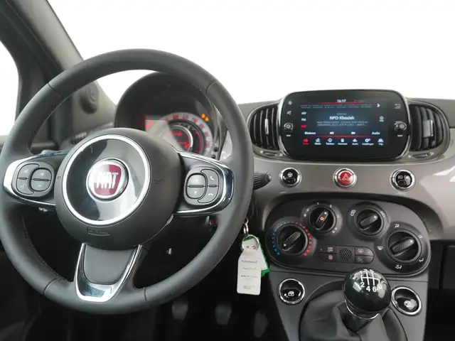 Fiat 500C view 5