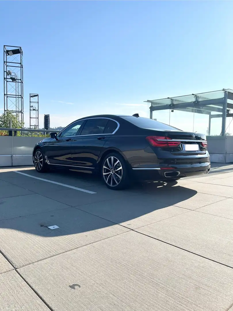 BMW 740 740Le iPerformance - 2