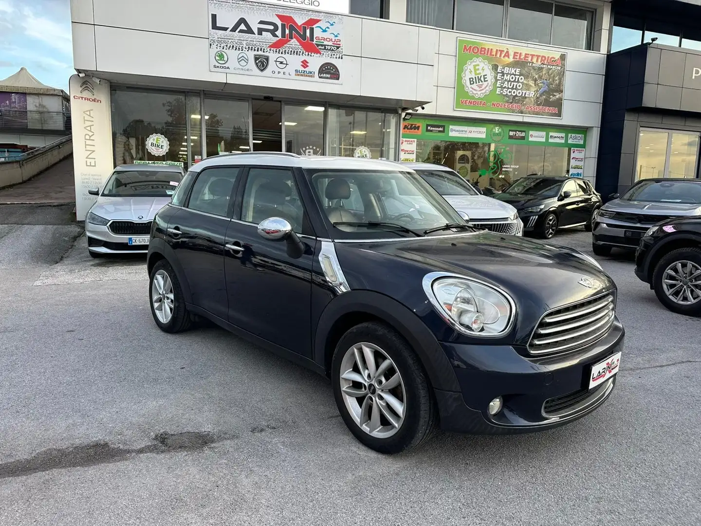 MINI Countryman D Mini Countryman 1.6 One D Blauw - 1