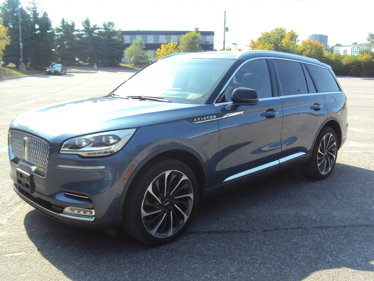 Lincoln Aviator снимка Lincoln Aviator