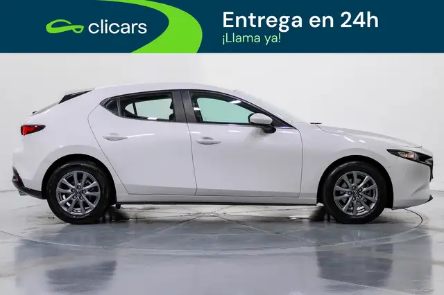 Mazda Mazda3 view 7