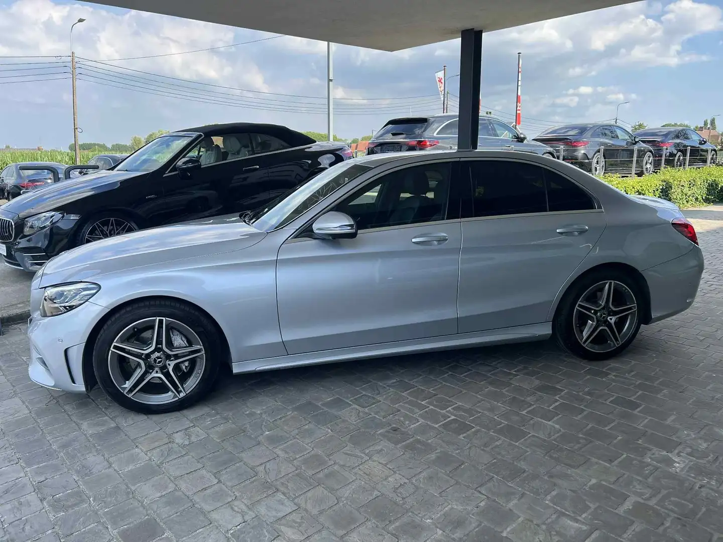 Mercedes-Benz C 180 Automaat AMG 2018 camera zetelverwarming Zilver - 2