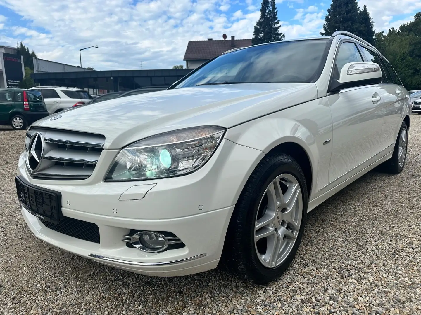 Mercedes-Benz C 180 T Kompressor AVANTGARDE*XENON*NAVI*SHD* Weiß - 2