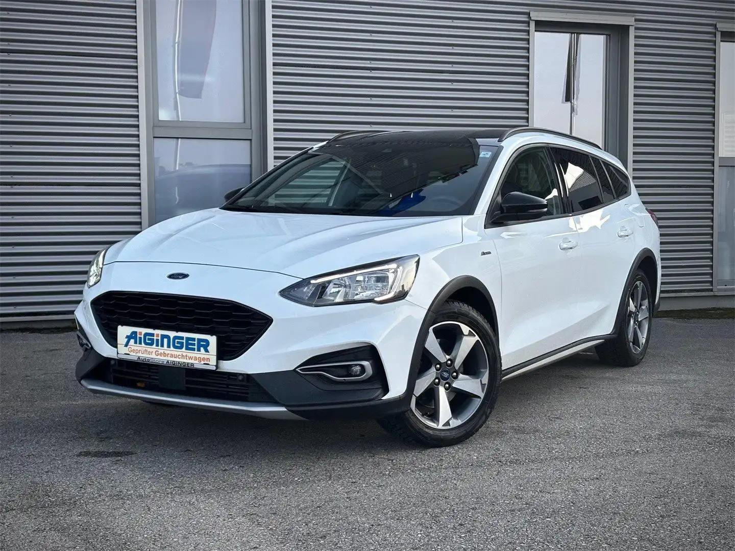 Ford Focus ACTIVE X Turnier 125PS EcoBoost Weiß - 2