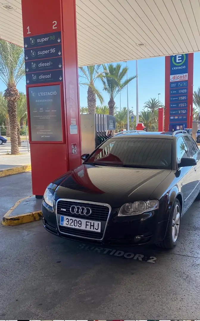 Audi A4 A4 Avant 2.0TDI quattro DPF - 1
