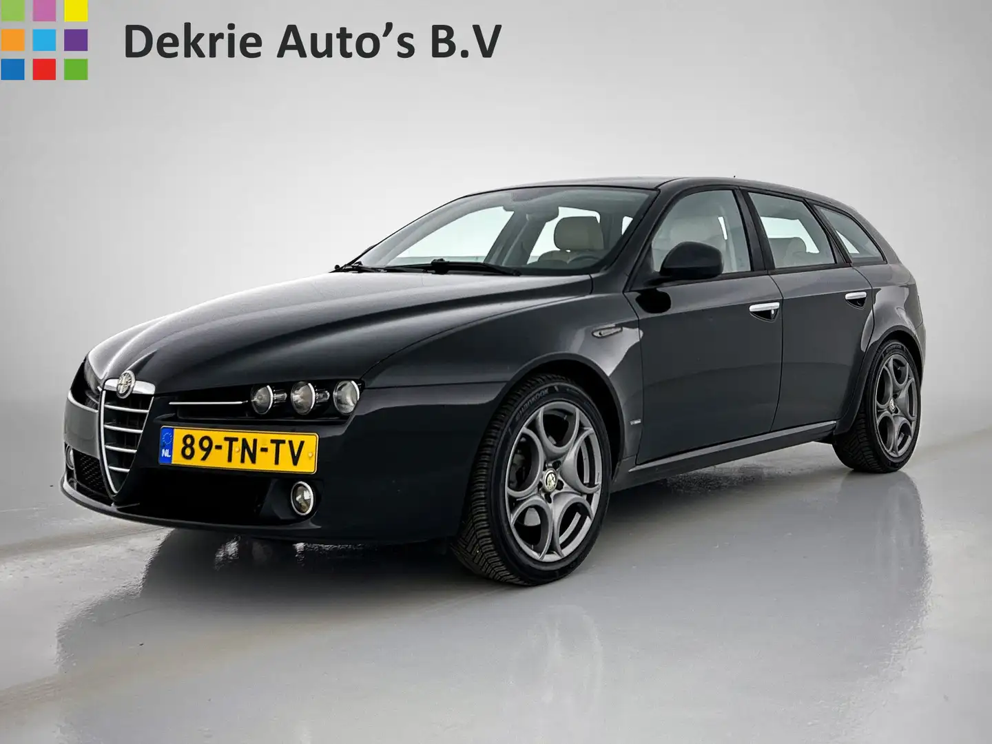 Alfa Romeo 159 Sportwagon 1.8i 141PK Distinctive 100% Documentati Noir - 1