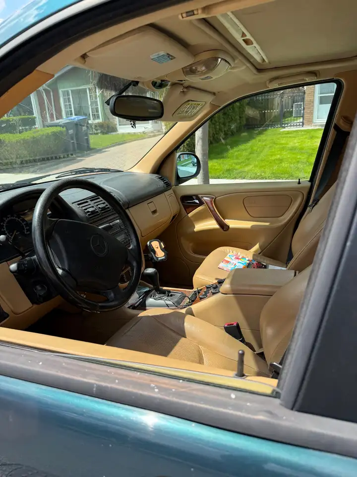 1998 Mercedes-Benz M-Class