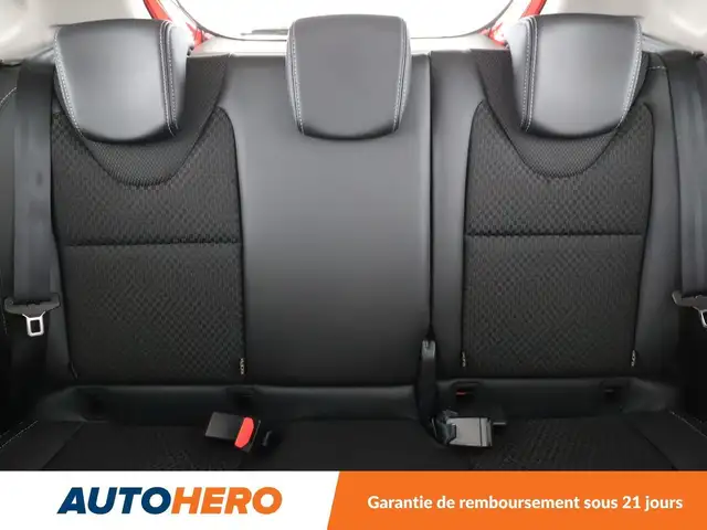 Renault Clio view 15