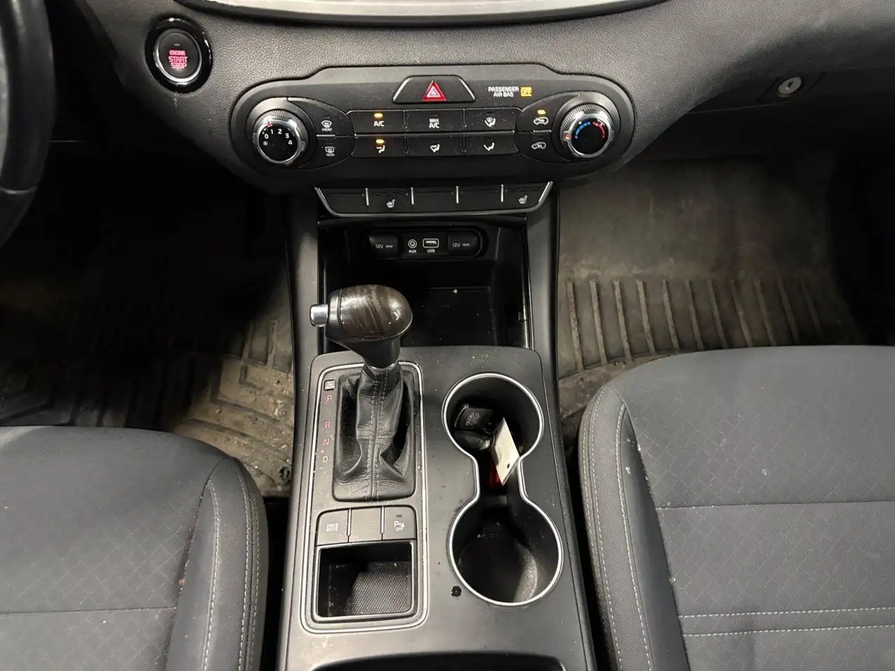 Kia Sorento снимка Kia Sorento