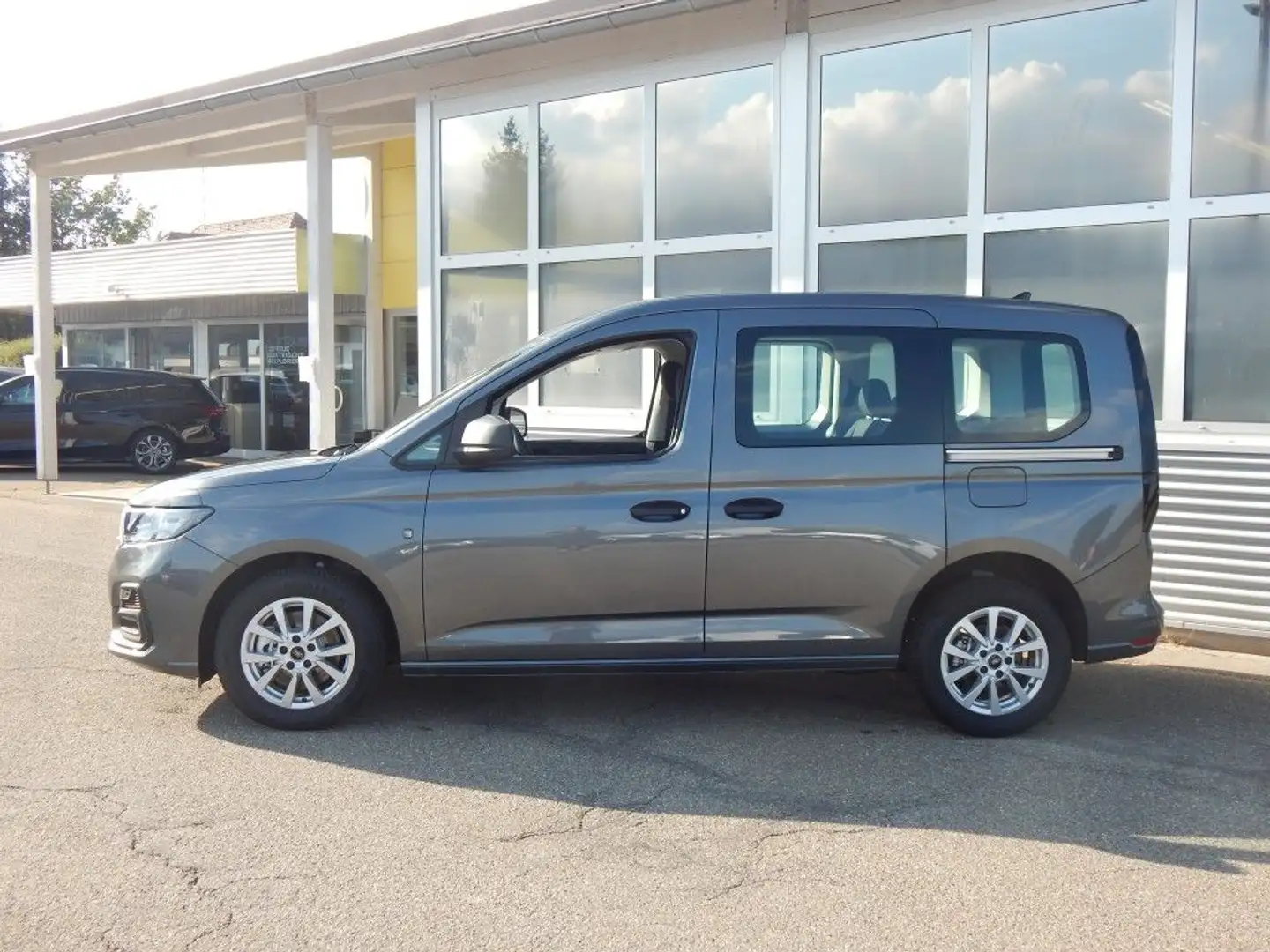 Ford Tourneo Connect 1.5 EcoBoost TREND Grau - 2