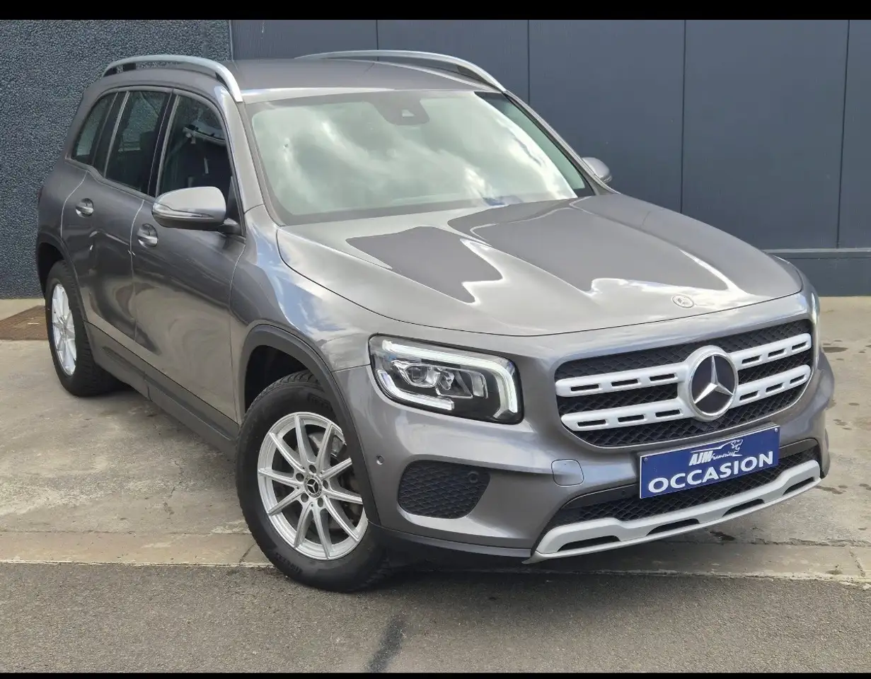 Mercedes-Benz GLB 180