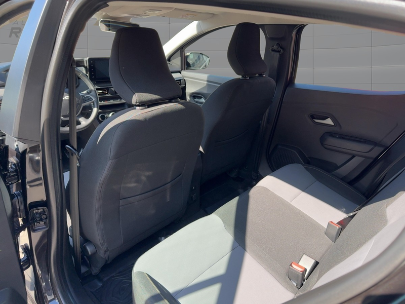 Dacia Sandero III Stepway Extreme TCe 90 CVT — photo 6