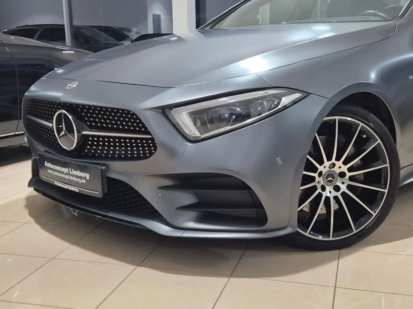 Mercedes-Benz CLS 400 CLS400d 4Matic Edition 1,Magno,3D Burmester,AMG Gris - 2