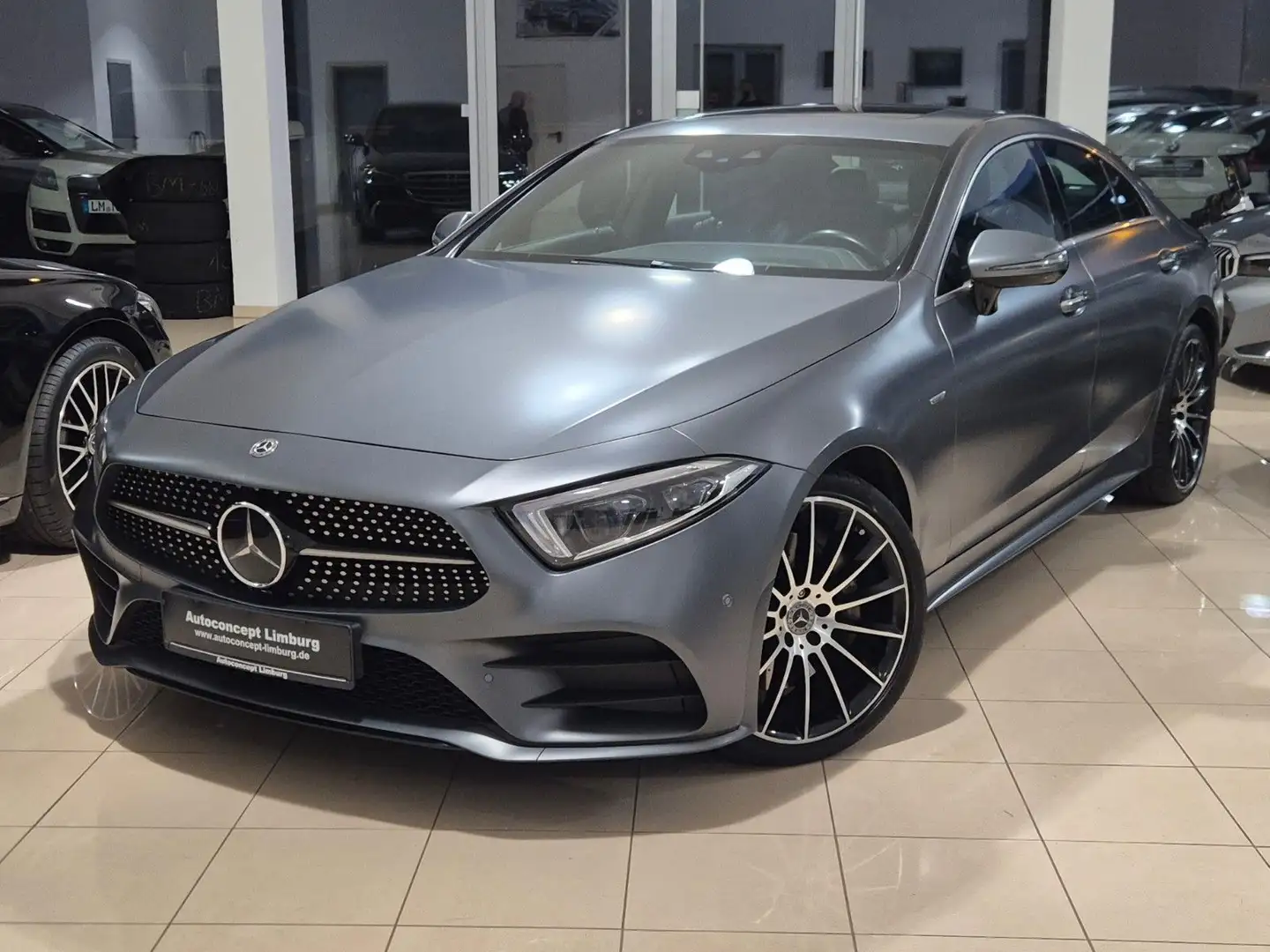 Mercedes-Benz CLS 400 CLS400d 4Matic Edition 1,Magno,3D Burmester,AMG Gris - 1