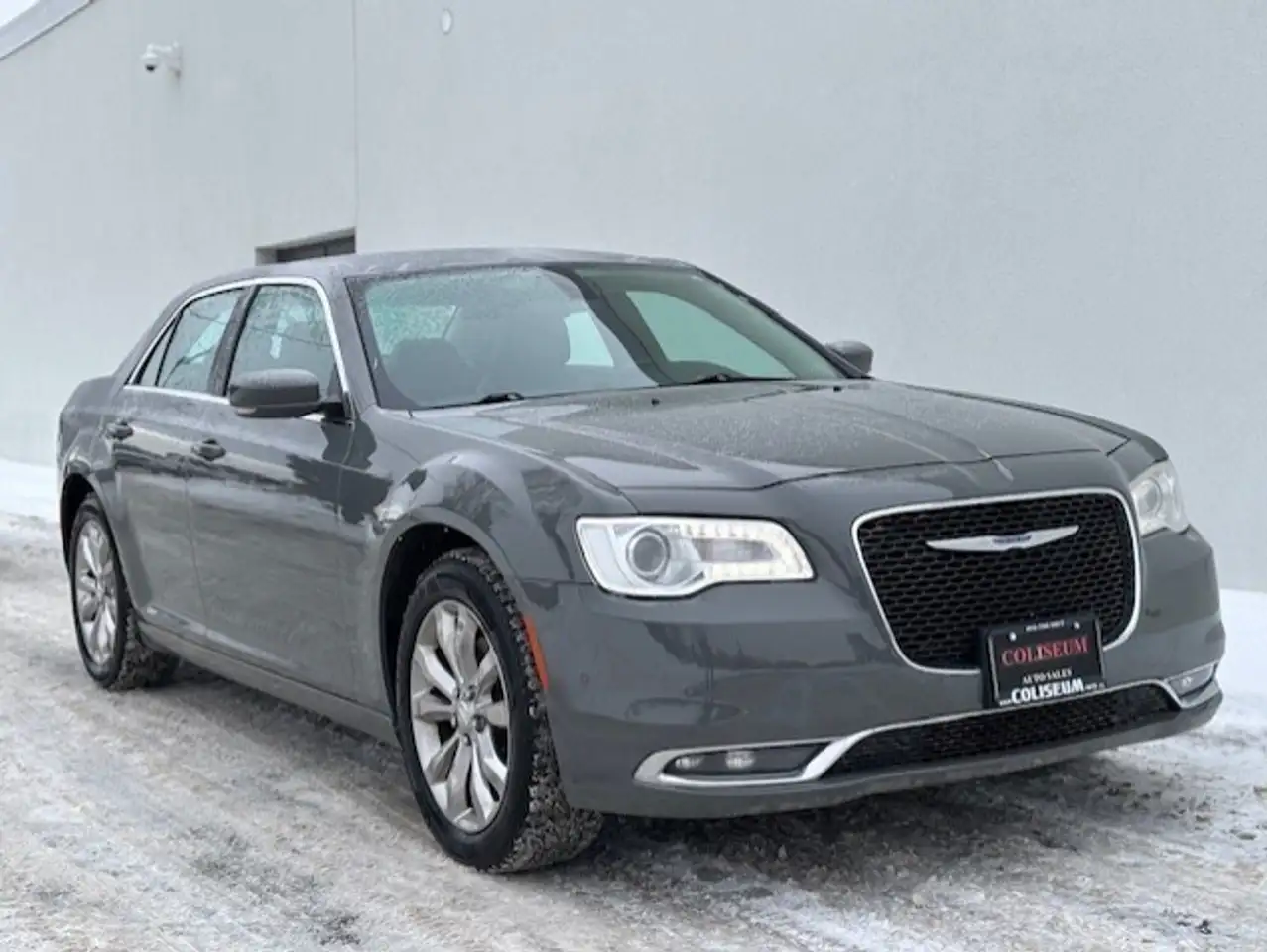 Chrysler 300 снимка Chrysler 300