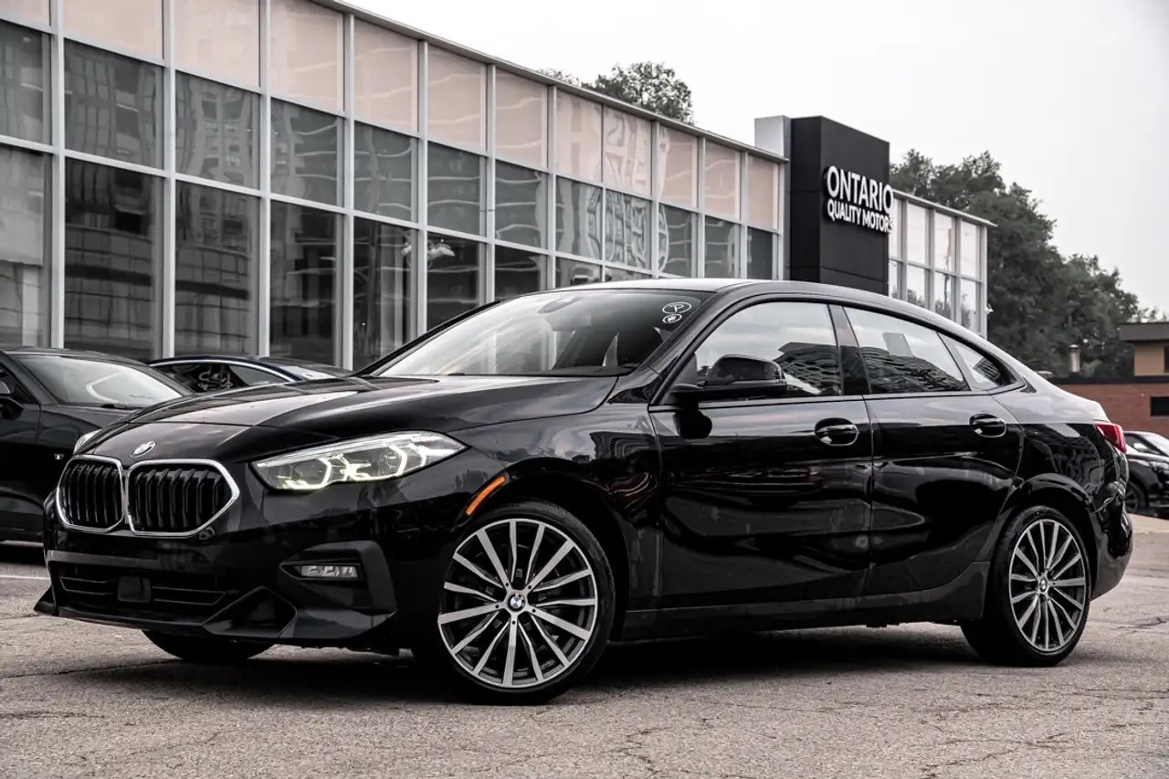 BMW 2 Series снимка BMW 2 Series