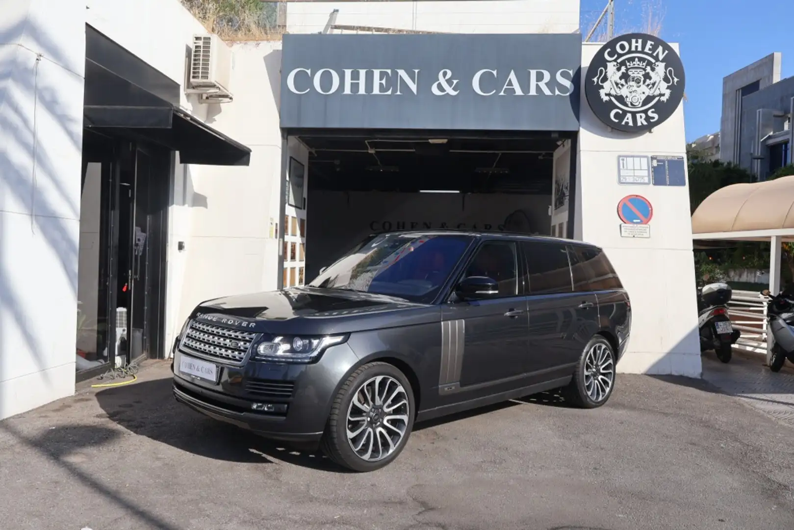 Land Rover Range Rover 4.4SDV8 Autobiography LWB Aut. Gris - 1