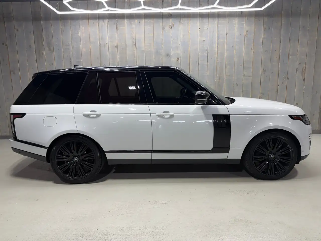 Land Rover Range Rover снимка Land Rover Range Rover