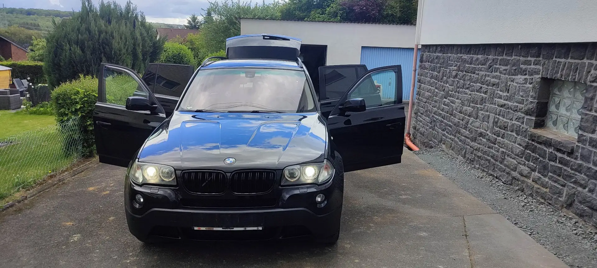 BMW X3 ХDrive20d.Aut.Edition Exsklusive Schwarz - 2