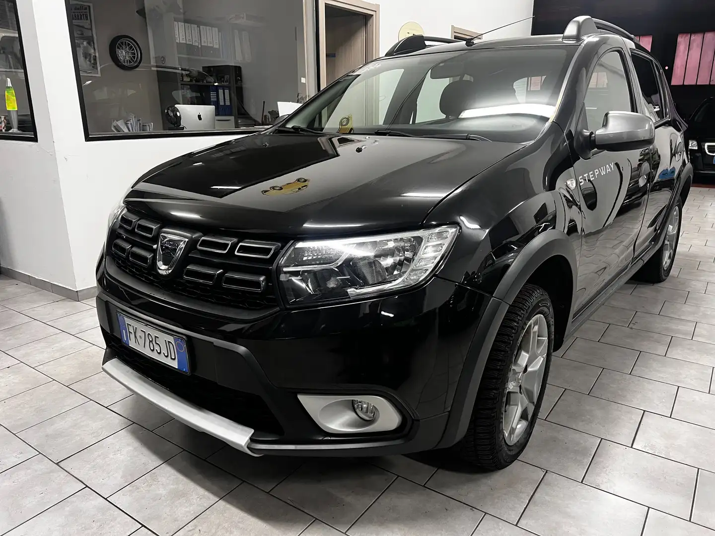 Dacia Sandero Sandero II 2017 Stepway 0.9 tce Brave turbo Gpl s Nero - 1