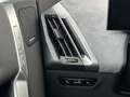 BMW iX xDrive45 101 kWh Luchtvering | Trekhaak | M-Sport Grau - thumbnail 18