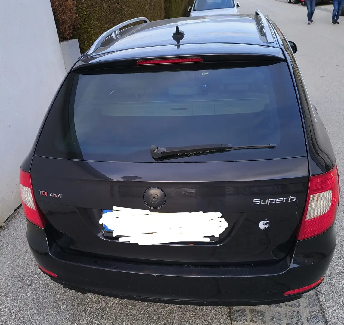 Skoda Superb Combi 4x4 Elegance 2,0 TDI,Pickerl 2/27 Schwarz - 2