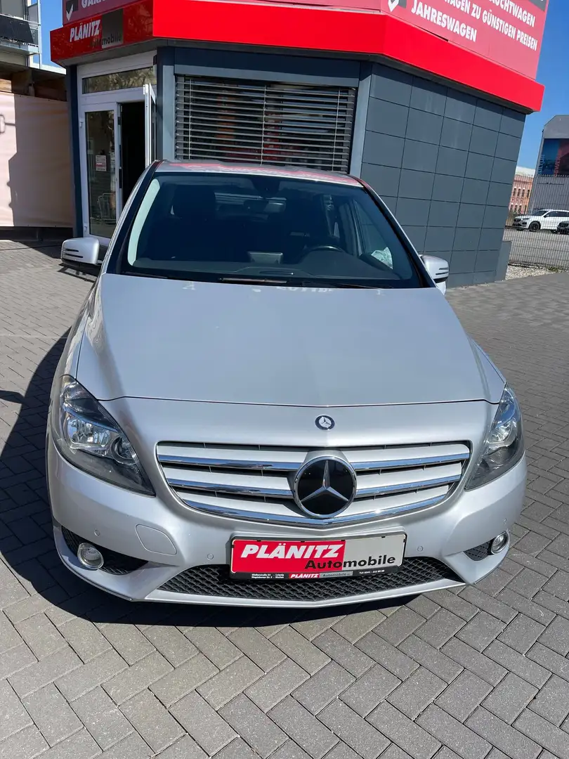 Mercedes-Benz B 200 B 200 (246.243)/Bluetooth/USB/Sitzheizung/PDC/Navi Argento - 2