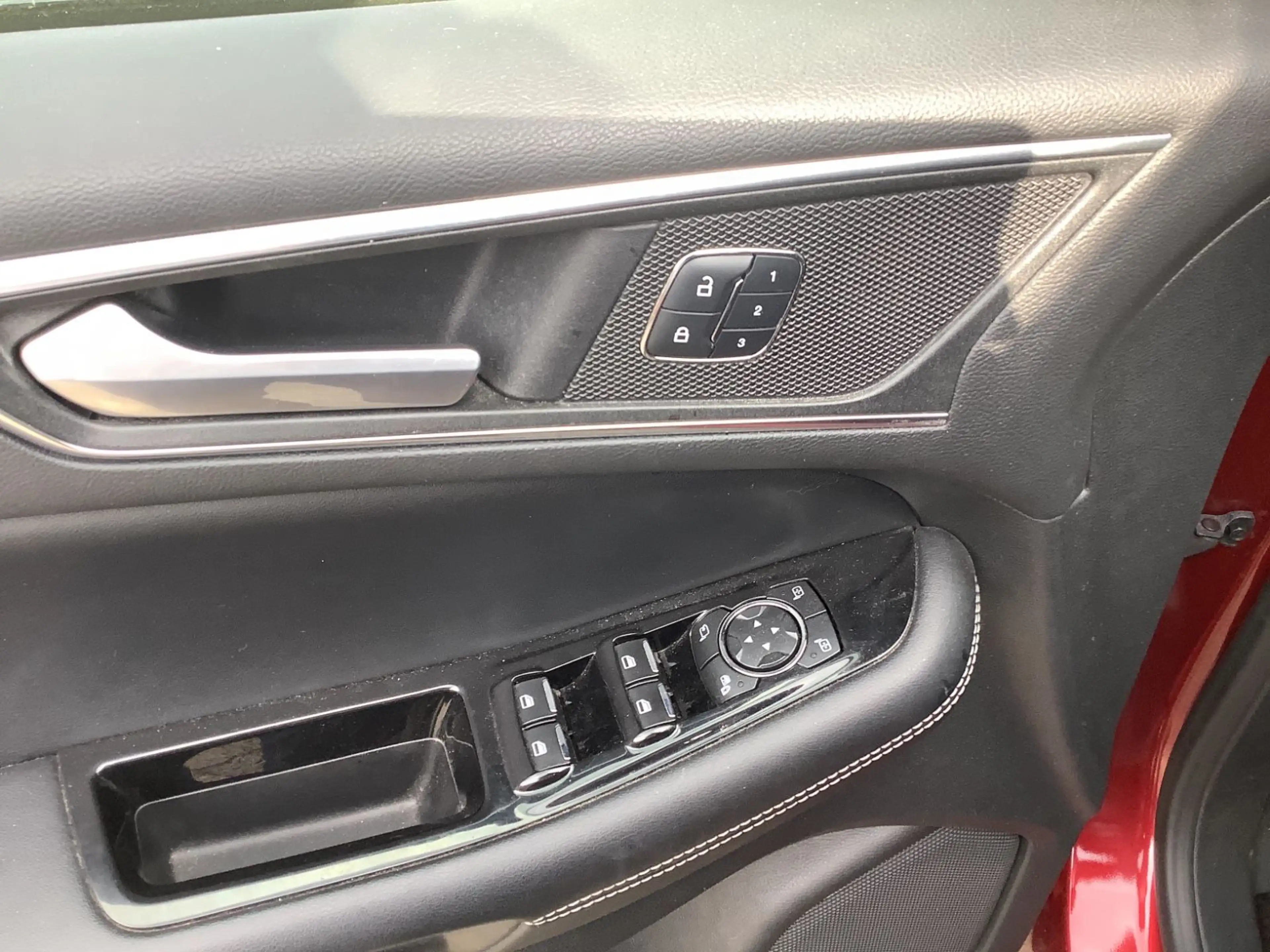 Ford Edge Sport 4x4 — photo 11