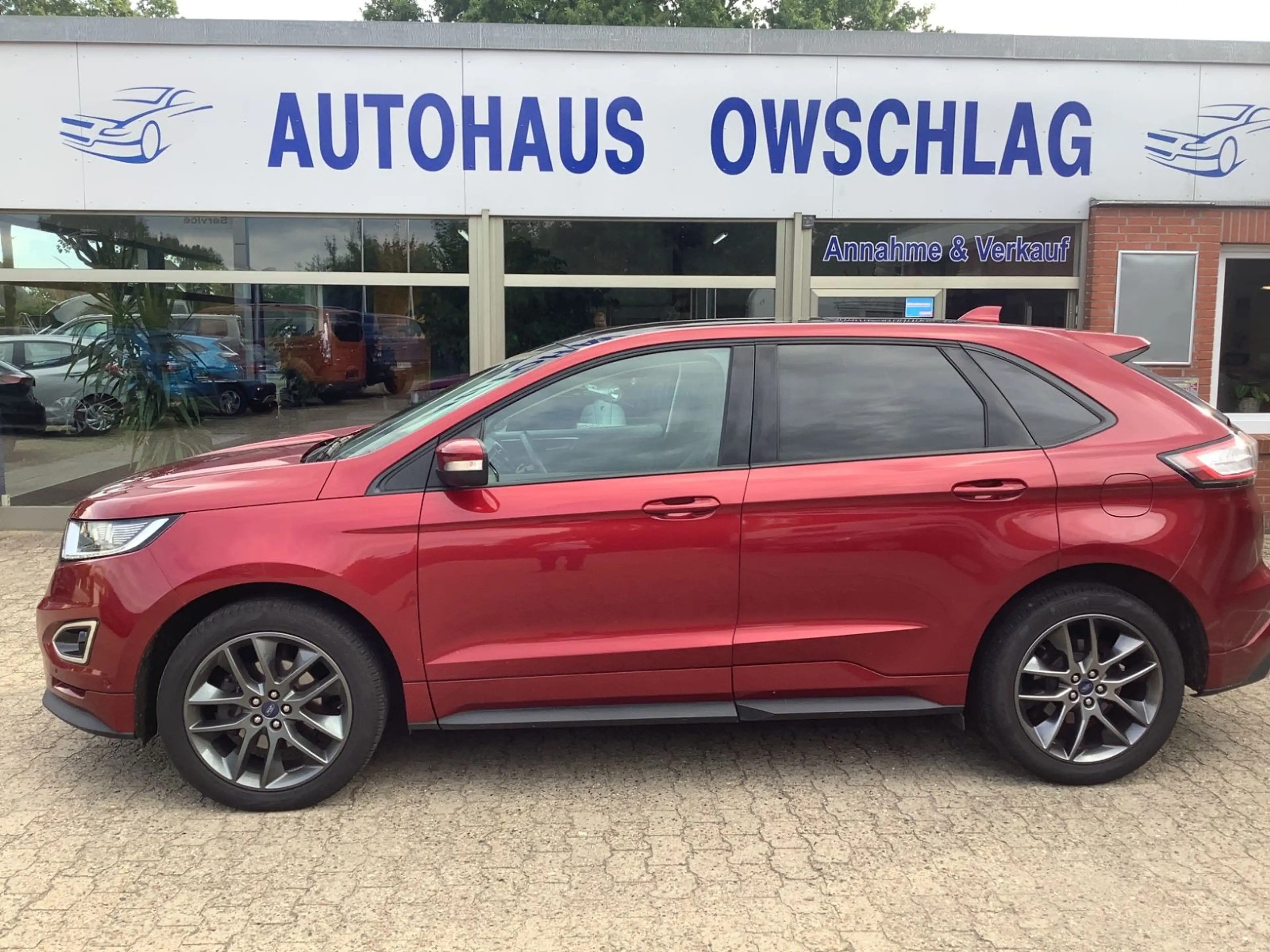 Ford Edge Sport 4x4 — photo 2