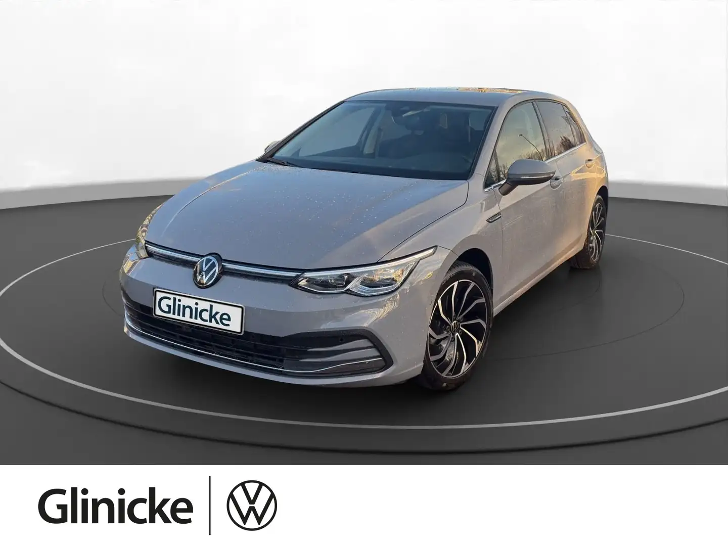 Volkswagen Golf VIII 1.5 TSI Style Navi Kamera SiHz Licht & Grau - 1