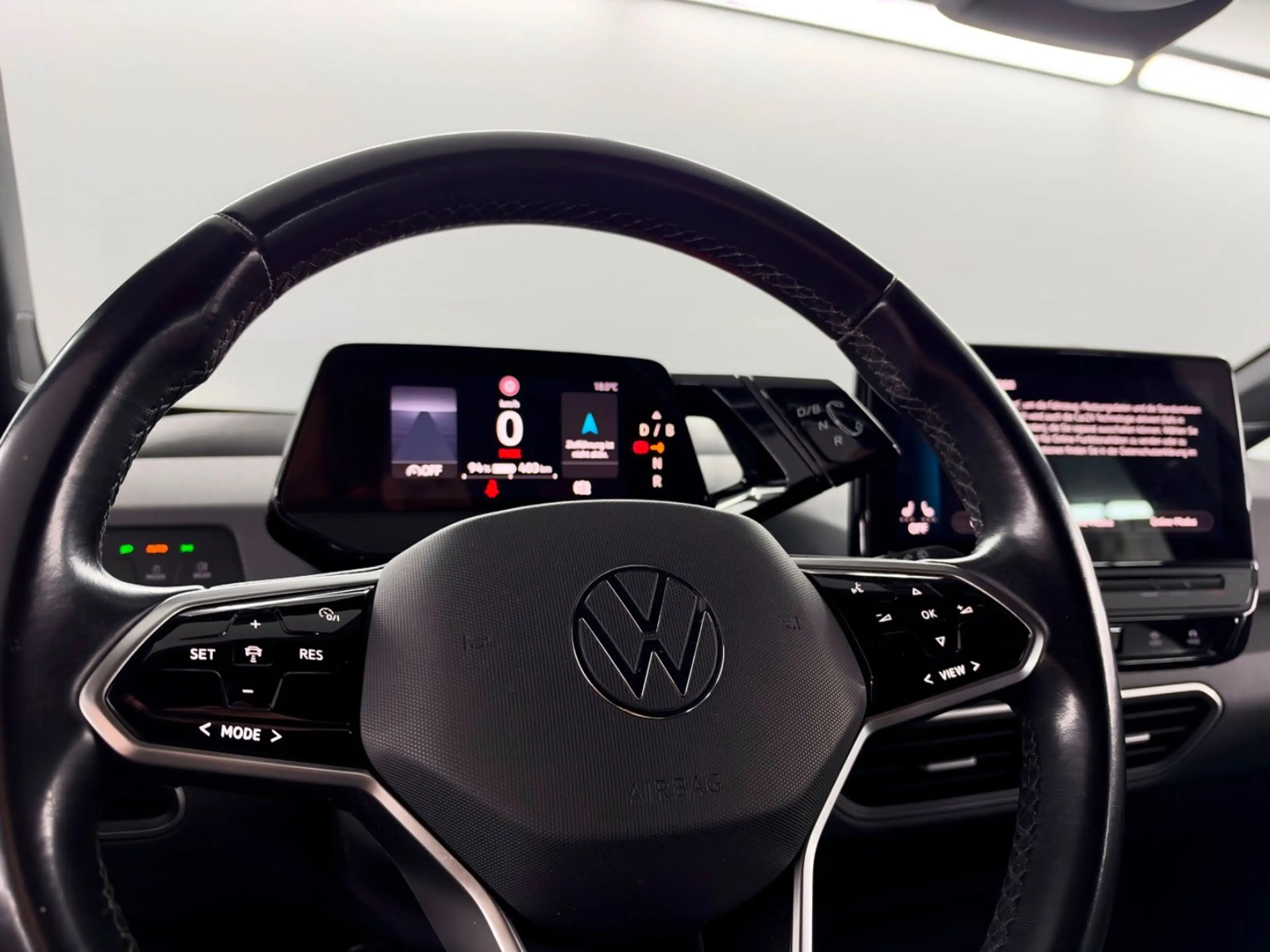 Volkswagen ID.3 Pro Performance Life Wärmepumpe AHK Navi — photo 8