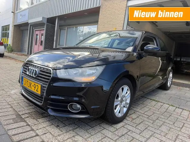 Audi A1 1.6 TDI Attraction Pro Line Business TOP CONDITIE