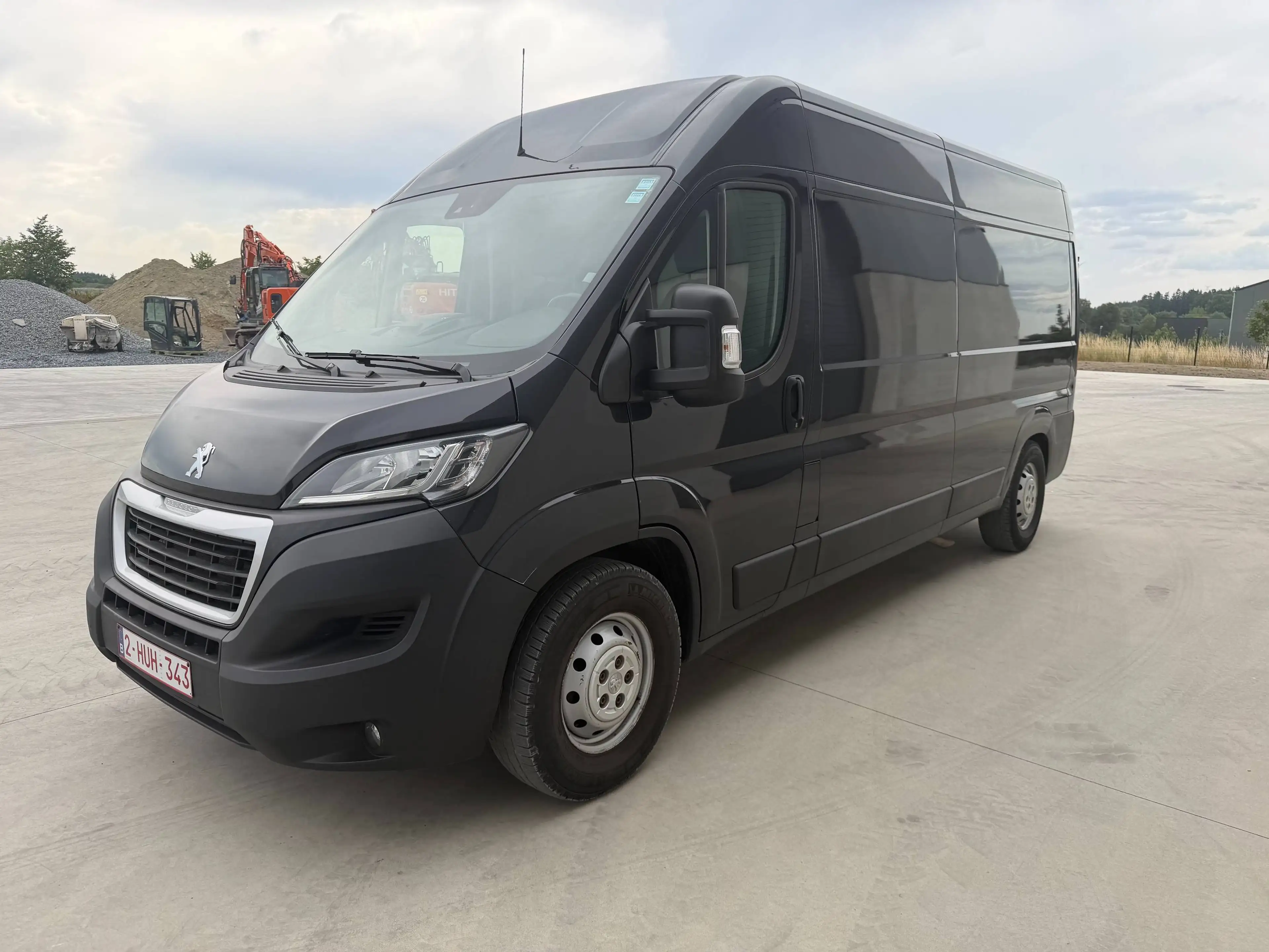 Peugeot Boxer 2.2 BlueHDi L3 Premium S/S — photo 2