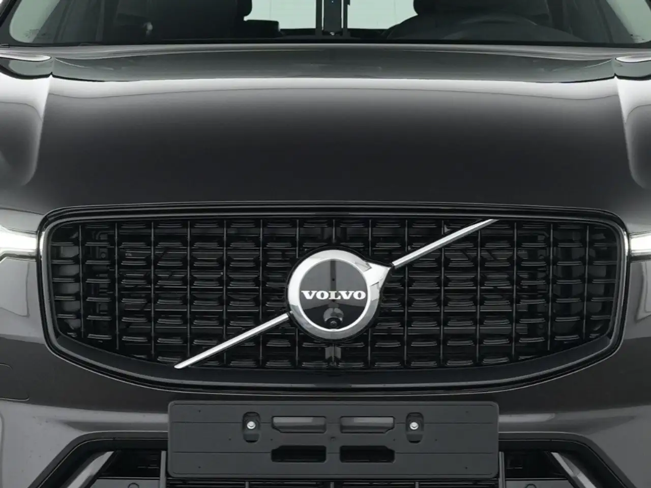 Volvo XC60 Plus Dark AWD Digitales Cockpit Memory Sitze Sound 4