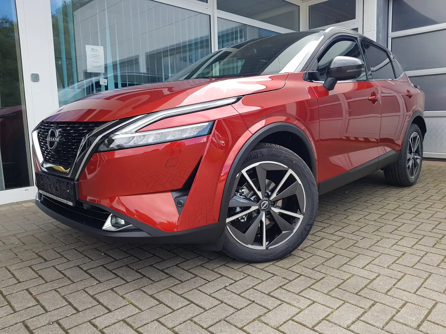 Nissan Qashqai 1.3 DIG-T MHEV Xtronic Tekna+ inkl.2-Farben vorORT Rot - 1