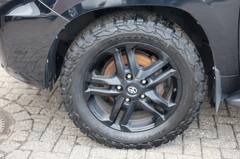 Toyota Land Cruiser 4.5 EXECUTIVE A/T 7 SITZ MARGE ( ENGINE IS BROKEN — photo 4