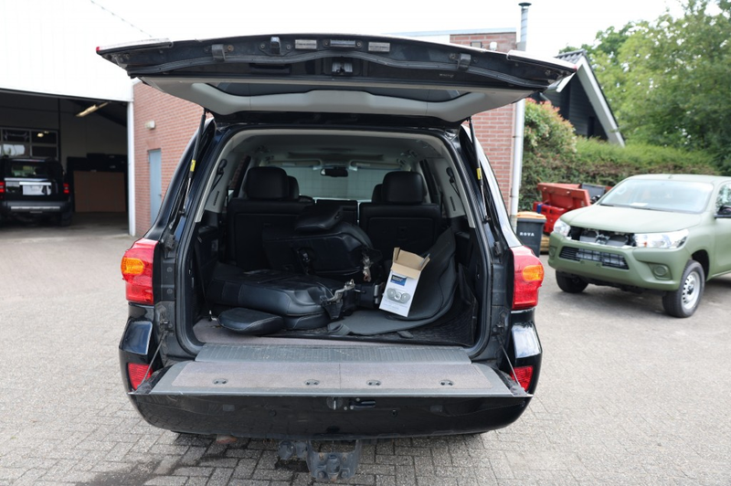Toyota Land Cruiser 4.5 EXECUTIVE A/T 7 SITZ MARGE ( ENGINE IS BROKEN — photo 5