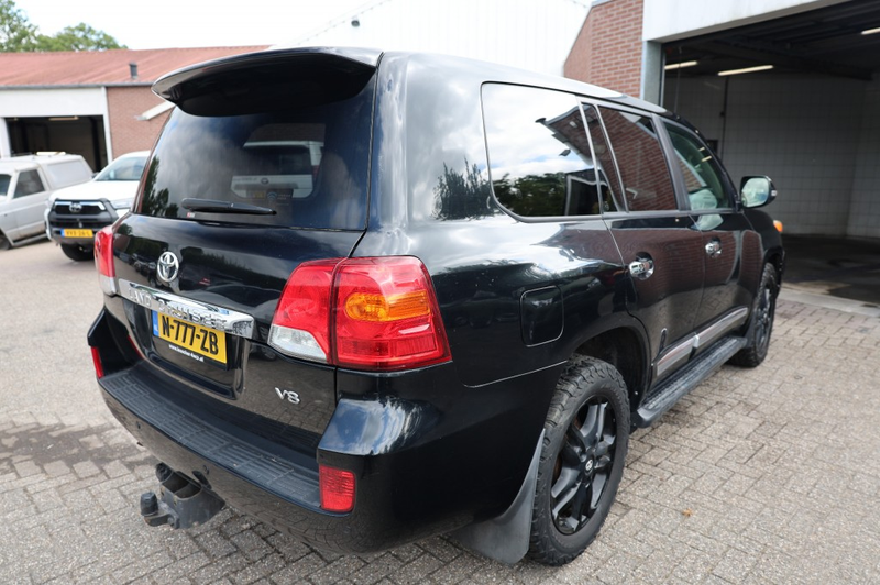 Toyota Land Cruiser 4.5 EXECUTIVE A/T 7 SITZ MARGE ( ENGINE IS BROKEN — photo 7