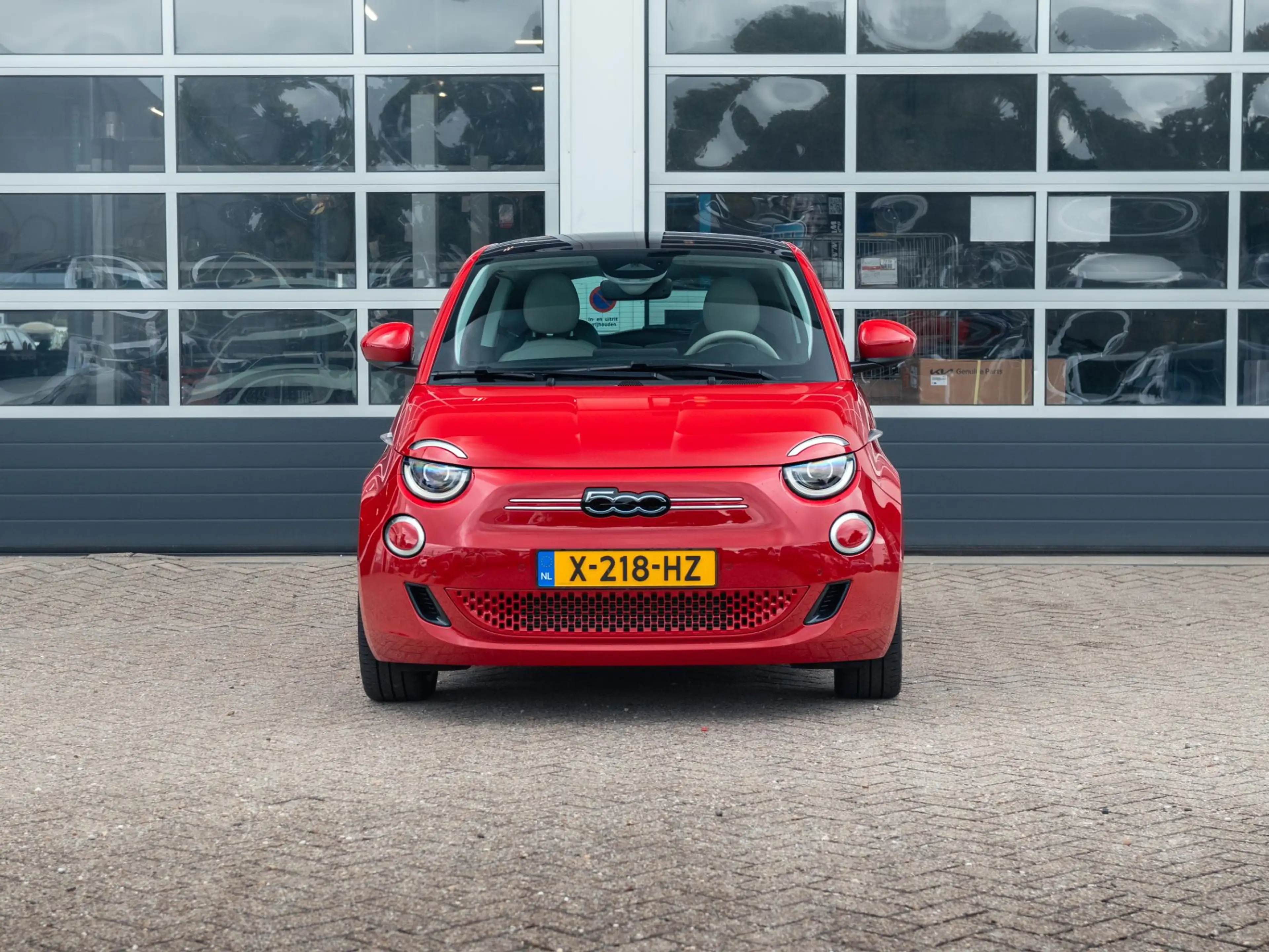 Fiat 500 3+1 La Prima 42 kWh | Panodak l Camera l — photo 2