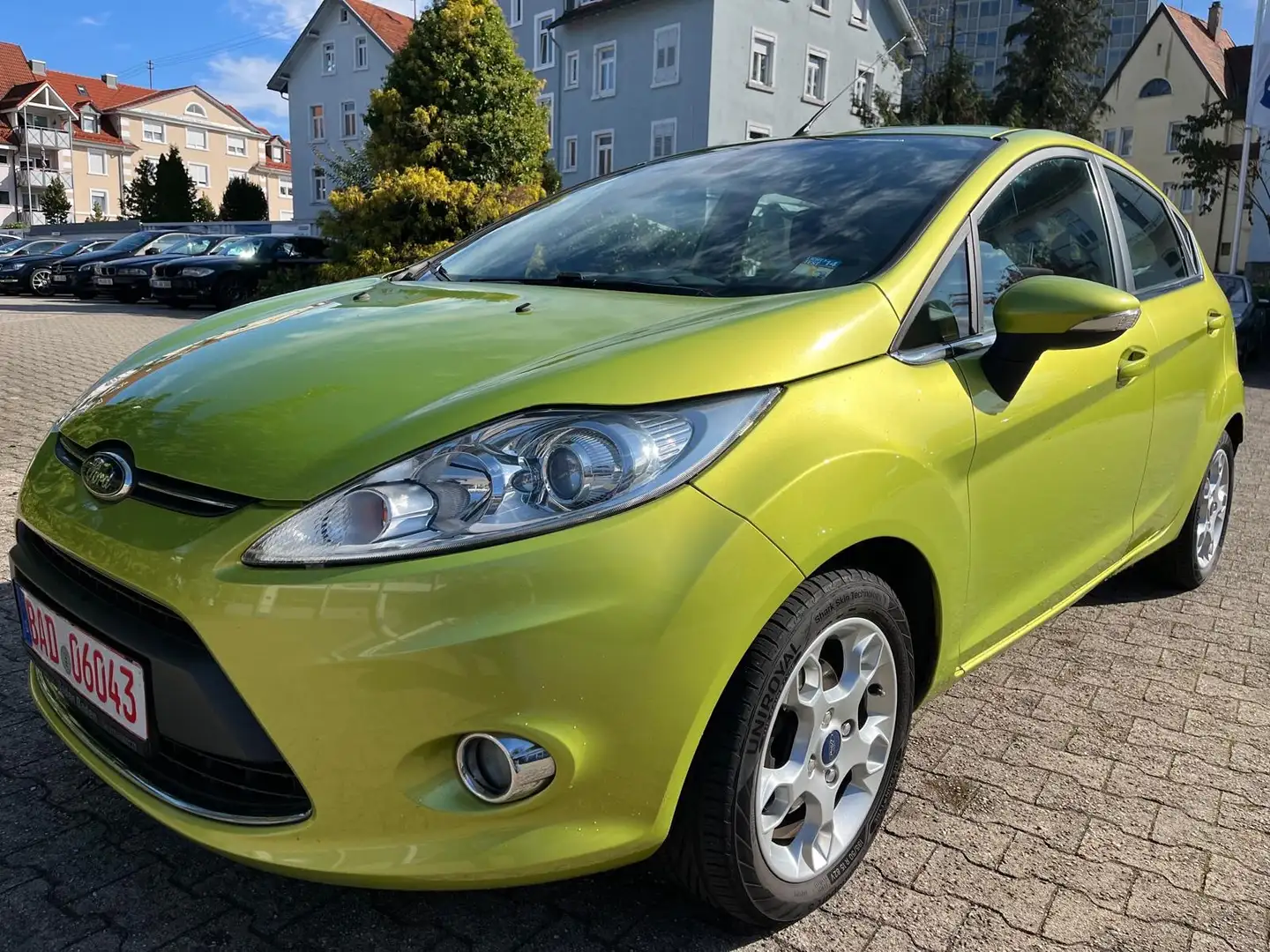 Ford Fiesta Titanium Grün - 1